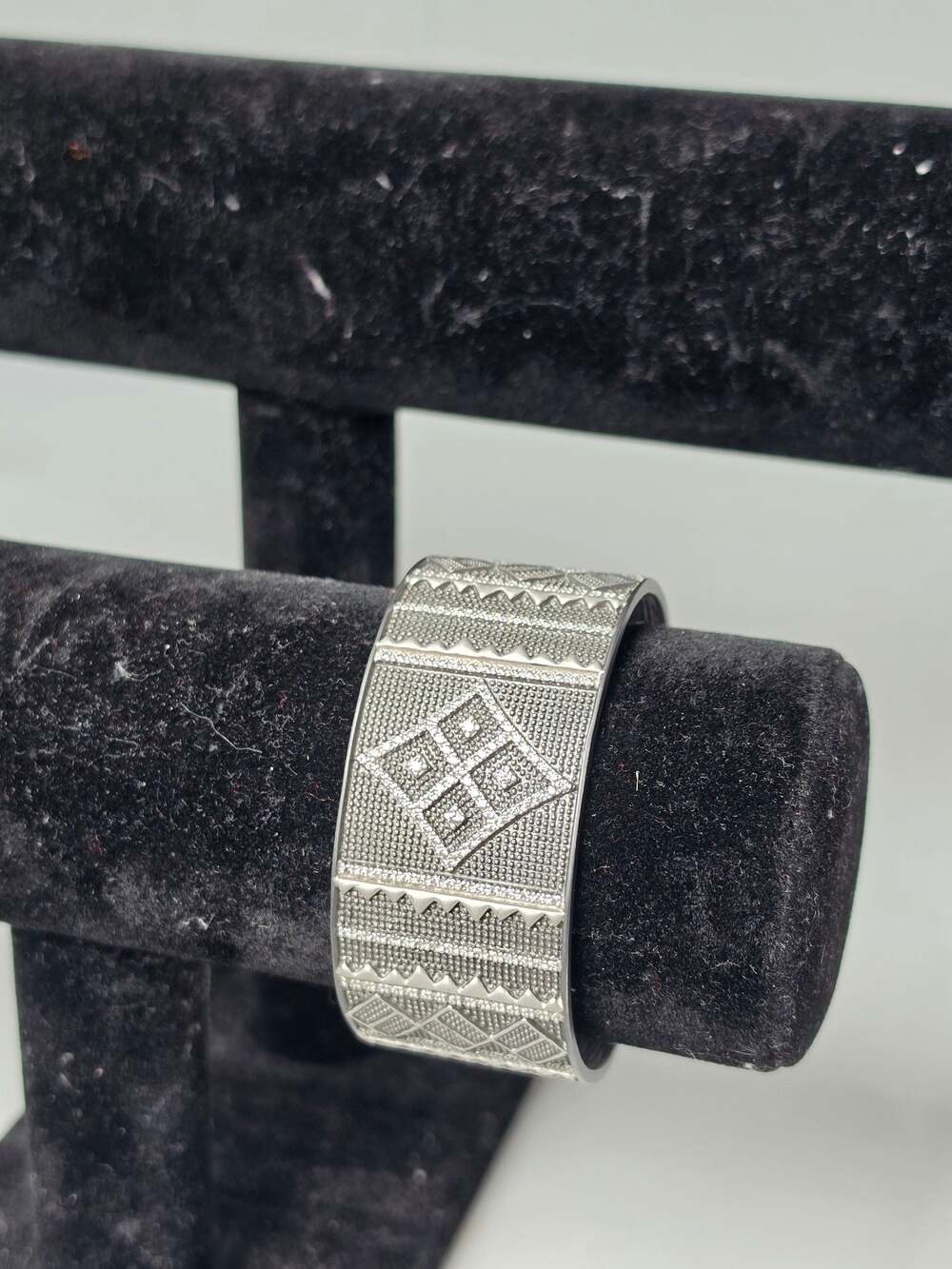 ISP 925 Sterling Silver Hinged Diamond Cuff Bracelet